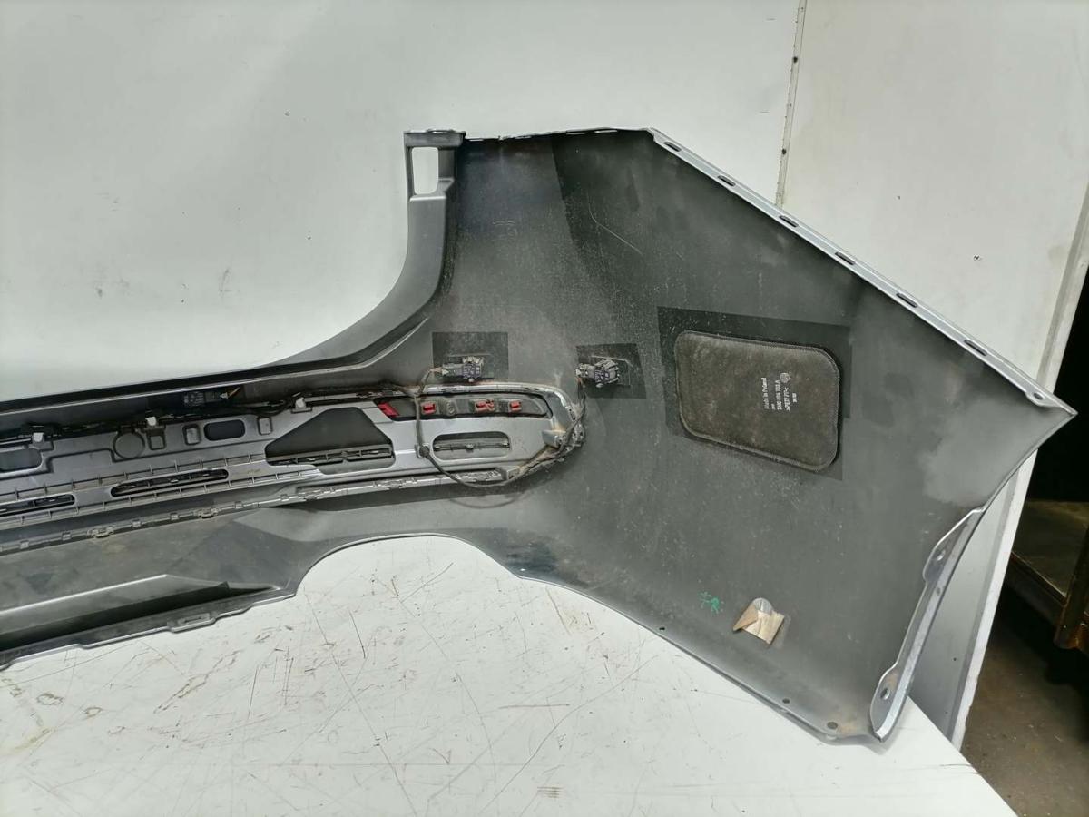 VW Passat B9 original Stoßstange Stossfänger hinten LM7P Oyster Silver Kombi Variant Bj.2024